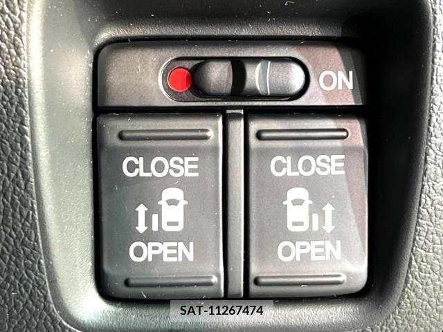 Honda N BOX 2016-02 306624-3