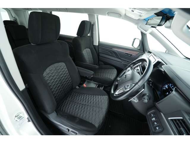 Mitsubishi DELICA D5 2021-08 19067-5