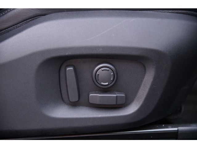 ROVER RANGE ROVER 2018-12 817-12