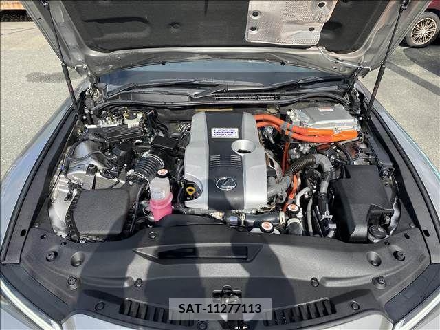 Lexus IS 2020-12 210753-17
