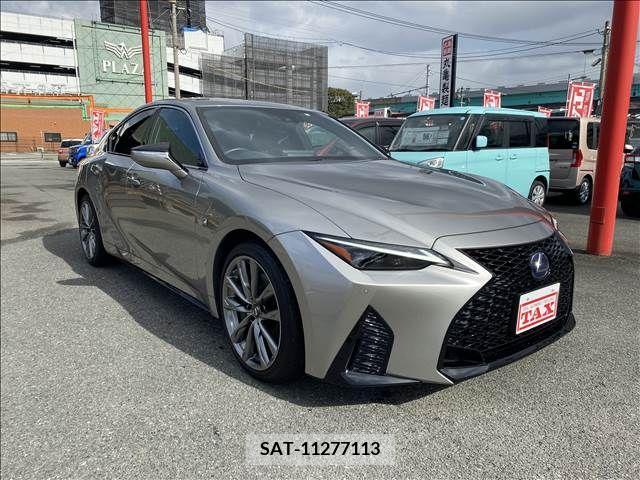 Lexus IS 2020-12 210753-6