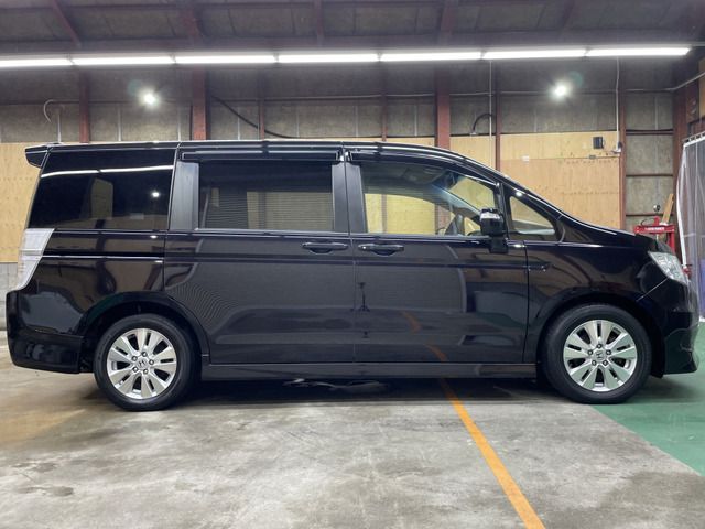 Honda e 2010-06 21715-7