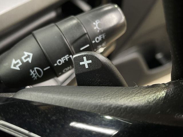 Honda e 2010-06 21715-14