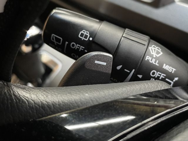 Honda e 2010-06 21715-13