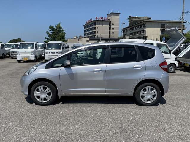Honda FIT 2012-02 4577-3