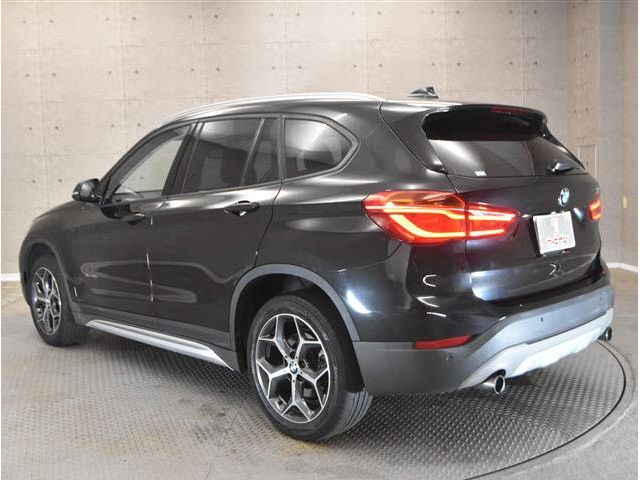 Bmw X1 2015-12 10165-8