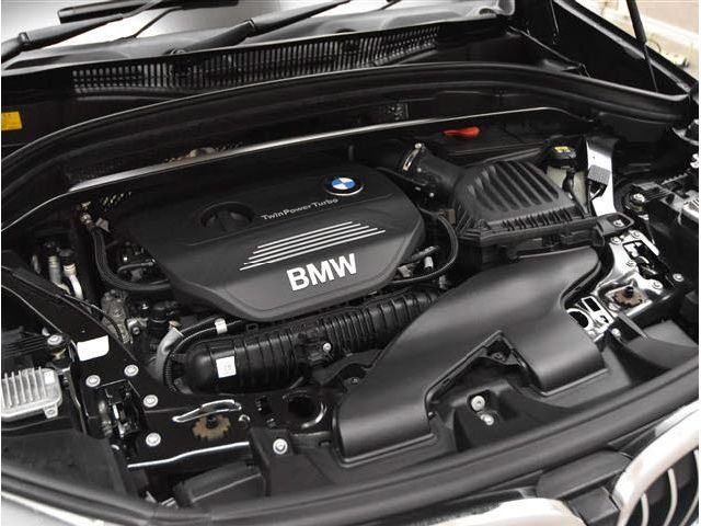 Bmw X1 2015-12 10165-27