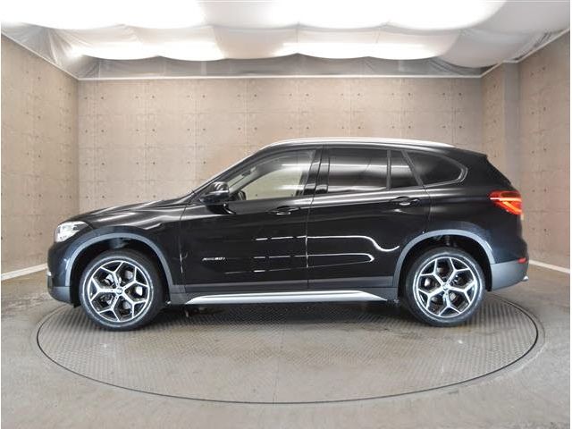 Bmw X1 2015-12 10165-10