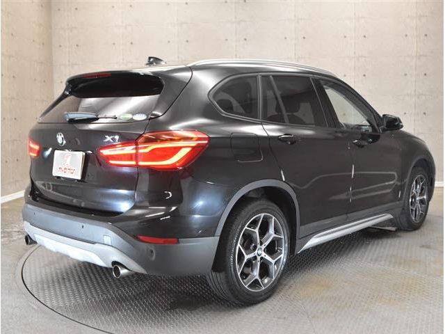 Bmw X1 2015-12 10165-1