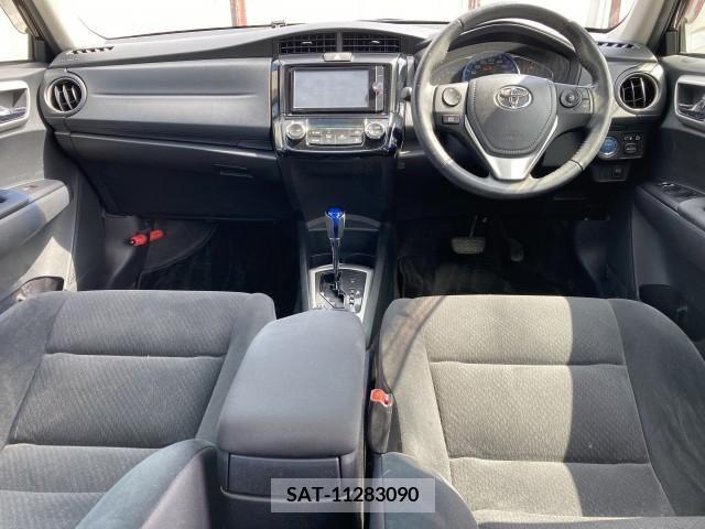 Toyota COROLLA AXIO 2014-06 234214-1