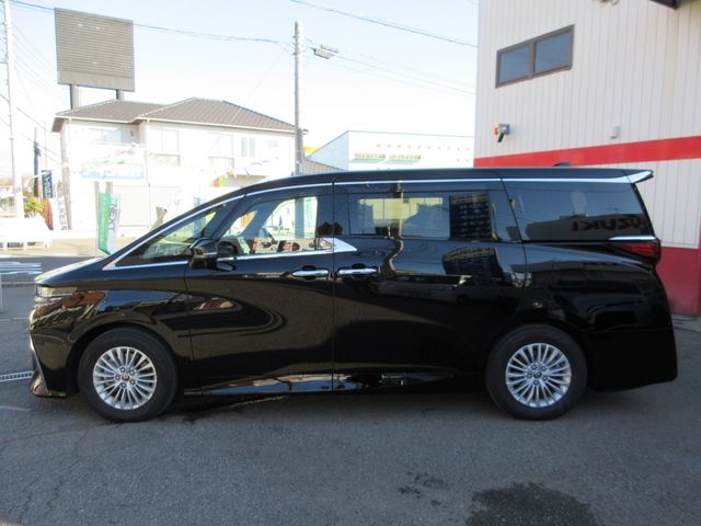 Toyota ALPHARD 2023-08 191624-6