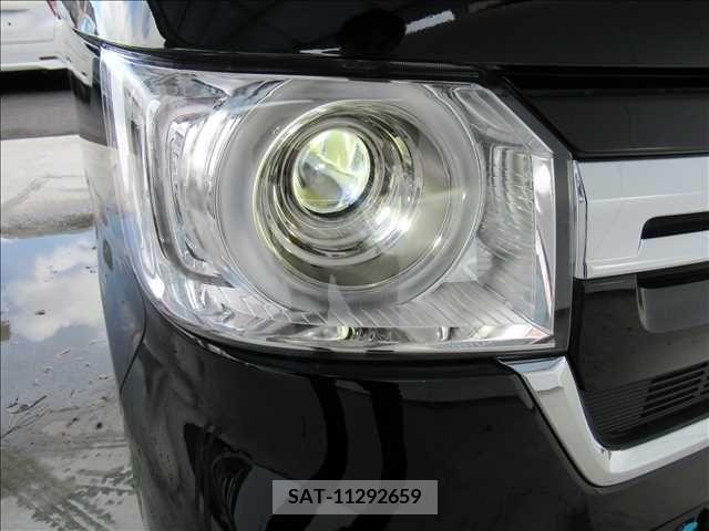 Honda N BOX 2022-08 278700-11