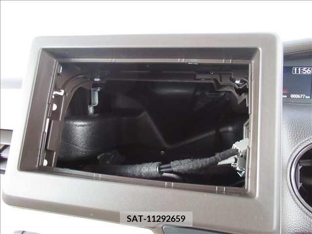 Honda N BOX 2022-08 278700-10