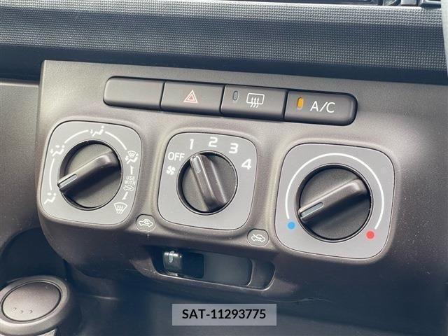 Toyota PASSO 2013-10 281257-17
