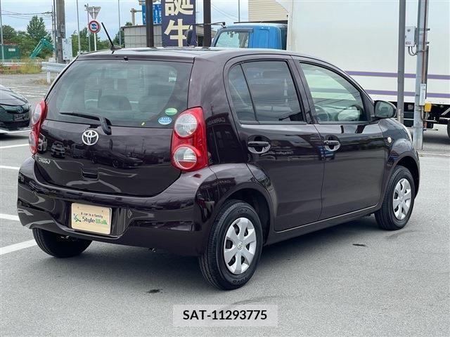 Toyota PASSO 2013-10 281257-4