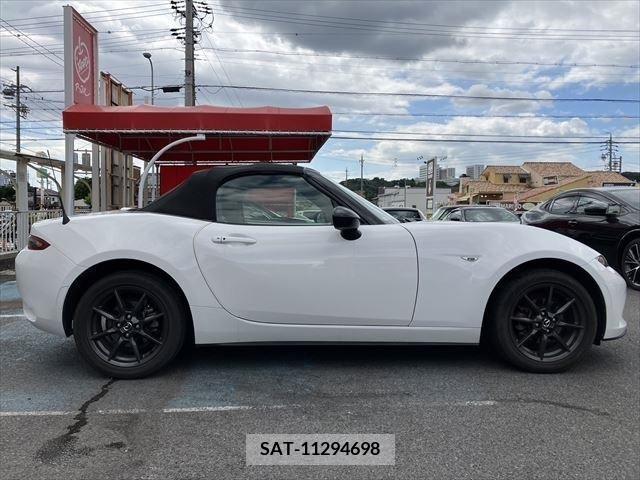 Mazda ROADSTER 2015-09 351249-13