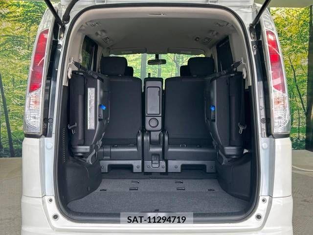 Nissan SERENA 2011-08 350863-11