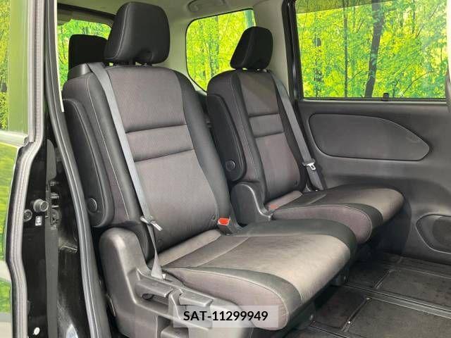 Nissan SERENA 2018-03 367671-9
