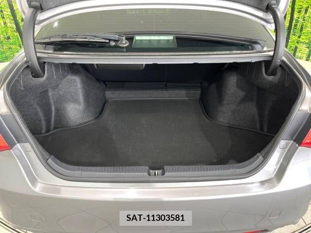 Toyota MARK X 2010-03 304426-10