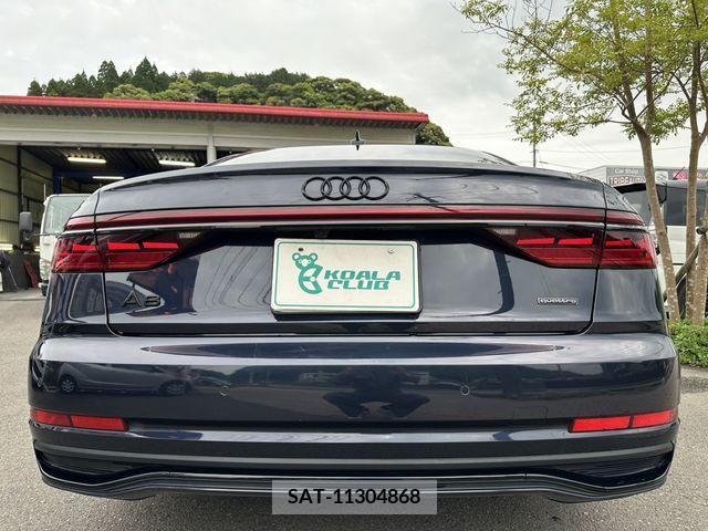 Audi A8 2022-07 292722-4
