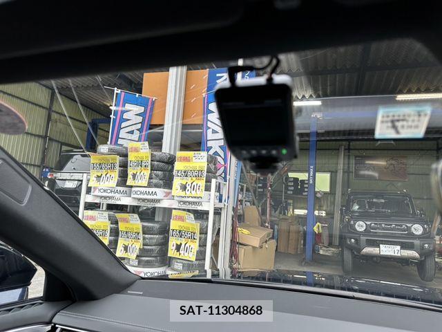 Audi A8 2022-07 292722-18