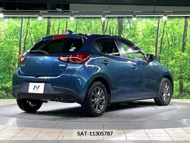 Mazda DEMIO 2017-05 373740-17