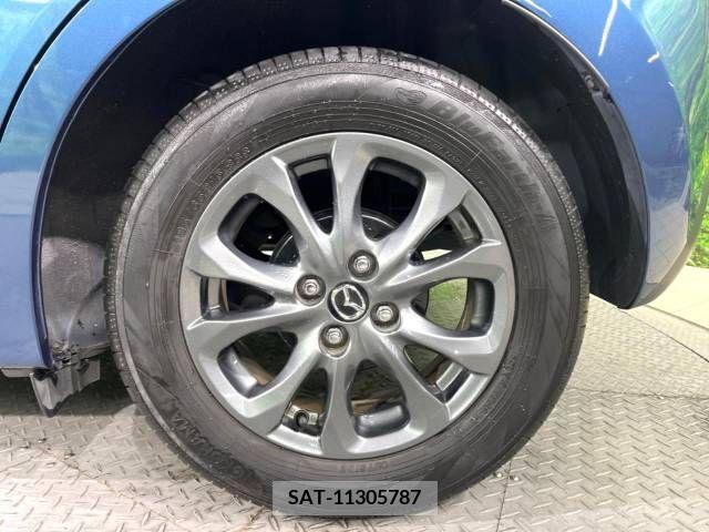 Mazda DEMIO 2017-05 373740-13