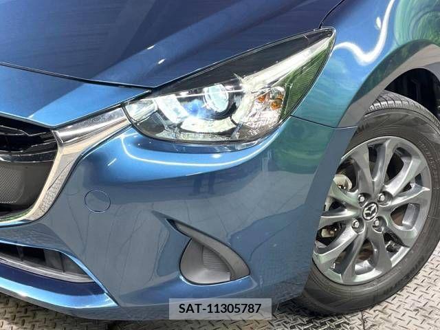 Mazda DEMIO 2017-05 373740-12