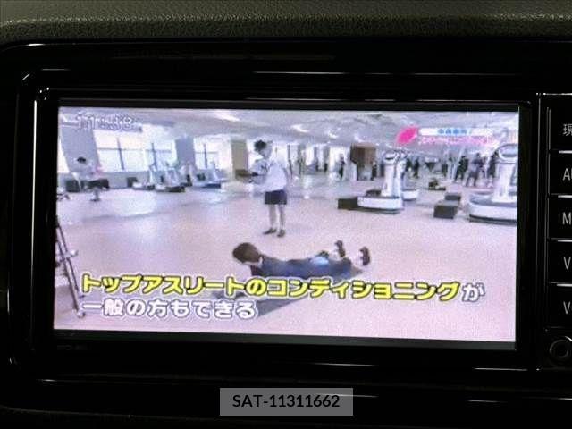 Toyota VITZ 2017-12 348482-21