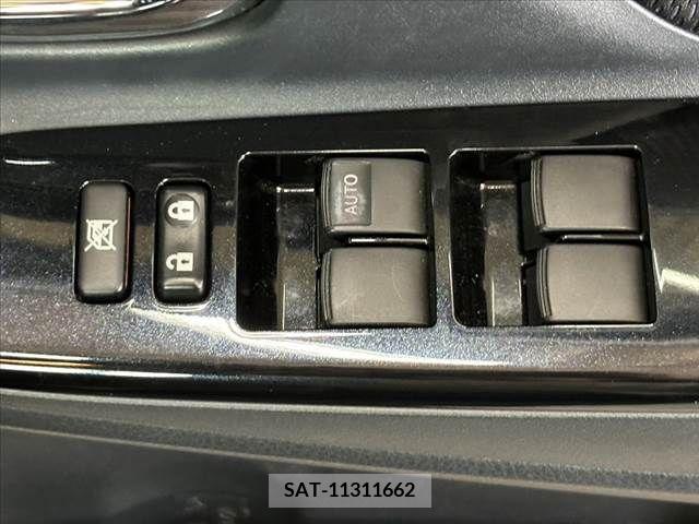 Toyota VITZ 2017-12 348482-28