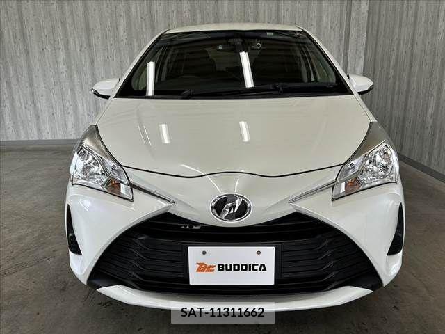 Toyota VITZ 2017-12 348482-8