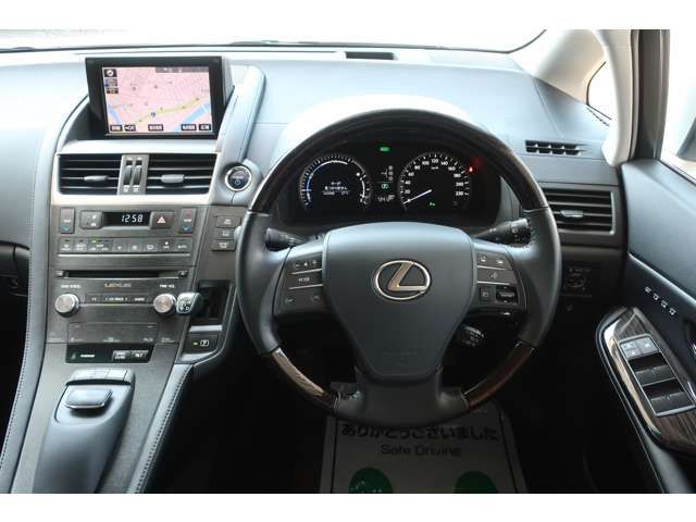 Lexus HS 2016-10 192486-8