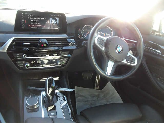 Bmw 5 SERIES 2017-10 183138-1