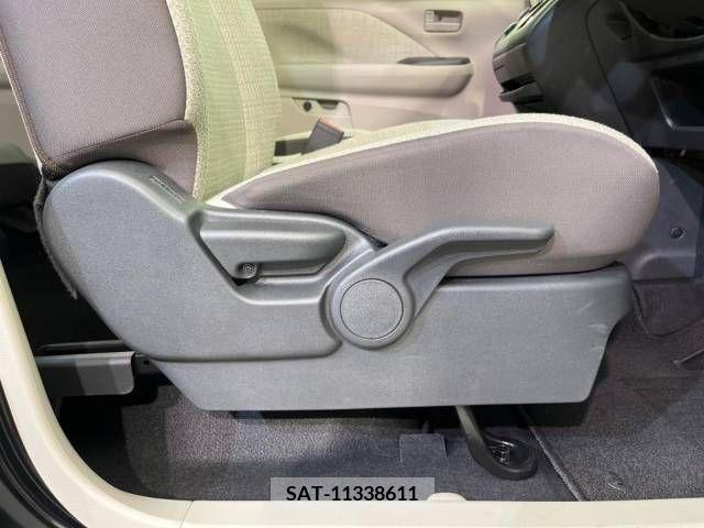 Nissan DAYZ 2021-05 267034-6
