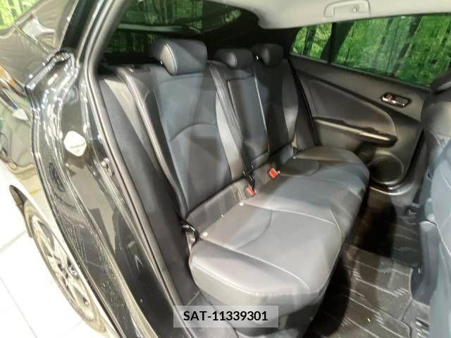 Toyota PRIUS 2021-08 220995-10
