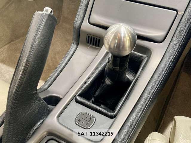 Honda NSX 1991-08 385010-8