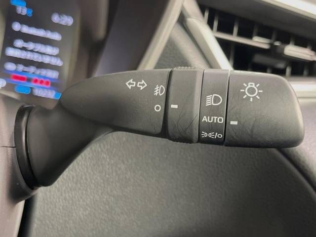 Toyota COROLLA CROSS 2023-05 188064-6