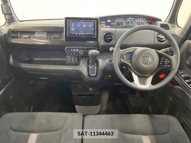 Honda N BOX CUSTOM 2019-02 255455-1