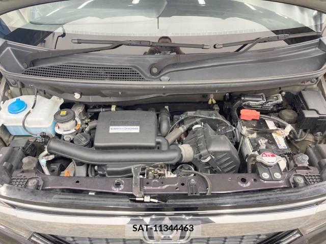Honda N BOX CUSTOM 2019-02 255455-18