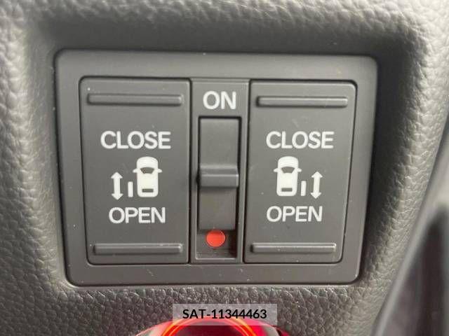 Honda N BOX CUSTOM 2019-02 255455-3