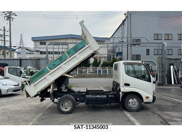 Hino DUTRO 2010-03 296687-5