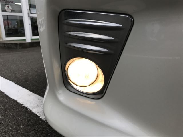Nissan SERENA 2012-08 193005-4