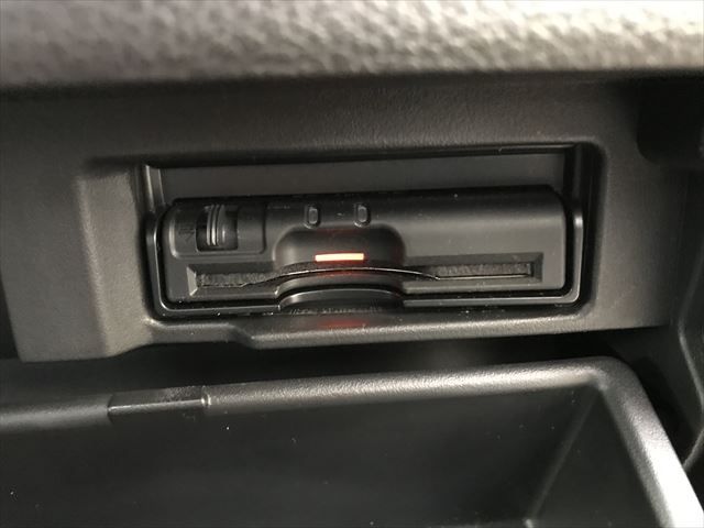 Nissan SERENA 2012-08 193005-25
