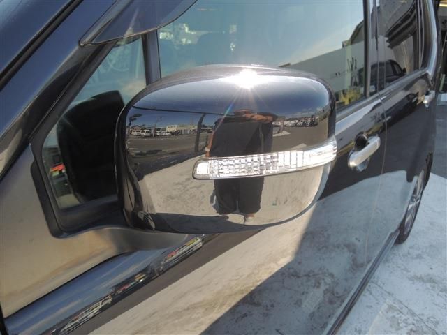 Suzuki WAGON R 2013-11 9651-8