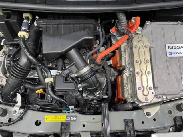 Nissan NOTE 2018-08 192311-18