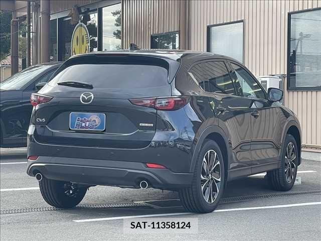 Mazda CX-5 2023-08 203270-18