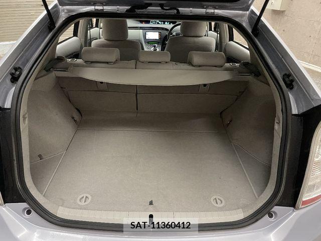Toyota PRIUS 2011-10 327291-12