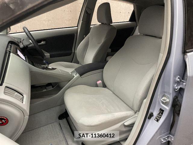 Toyota PRIUS 2011-10 327291-10