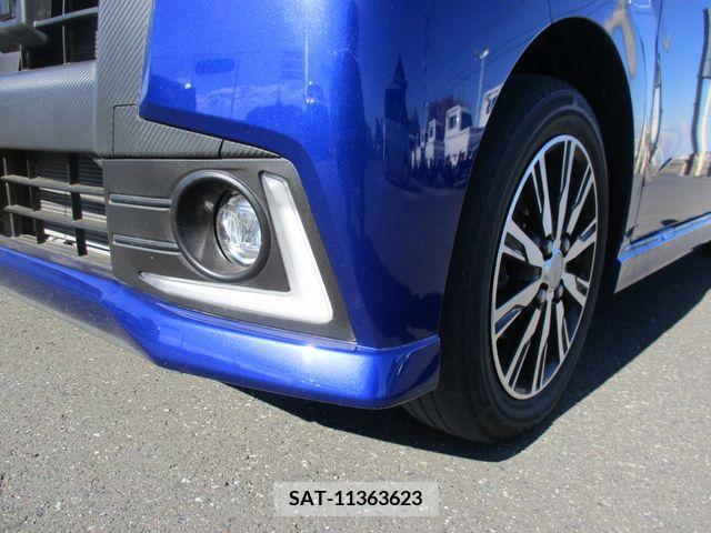 Daihatsu MOVE CUSTOM 2017-06 205378-16
