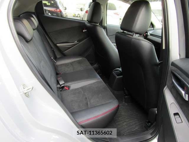 Mazda MAZDA2 2023-03 217407-15